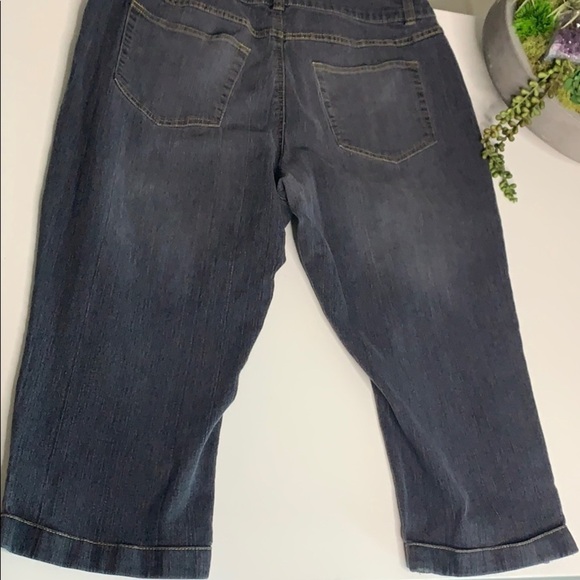 AVENUE plus Cuffed Cropped Denim Women’s Jeans 14 black - Picture 7 of 8